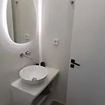 Apartament Vythos